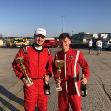 AUTO FORUM RACING